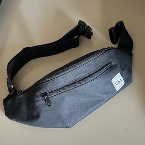 Vibe Black Belt Fanny Pack Bag